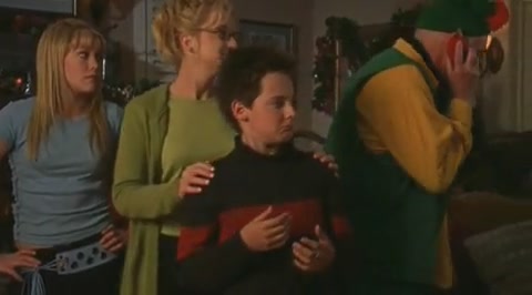 DailyDuff-dot-org_LizzieMcGuire-2x20XtremeXmas0537.jpg DailyDuff-dot-org_LizzieMcGuire-2x20XtremeXmas0537.jpg