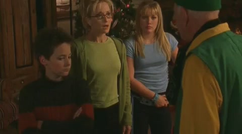 DailyDuff-dot-org_LizzieMcGuire-2x20XtremeXmas0555.jpg DailyDuff-dot-org_LizzieMcGuire-2x20XtremeXmas0555.jpg