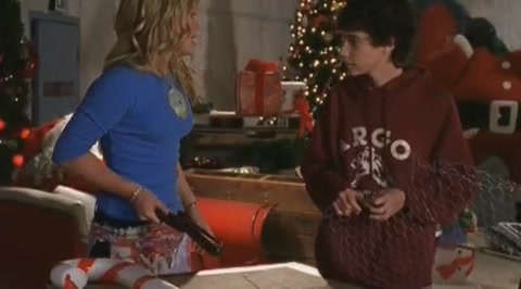 DailyDuff-dot-org_LizzieMcGuire-2x20XtremeXmas0605.jpg