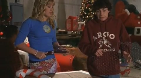 DailyDuff-dot-org_LizzieMcGuire-2x20XtremeXmas0623.jpg DailyDuff-dot-org_LizzieMcGuire-2x20XtremeXmas0623.jpg