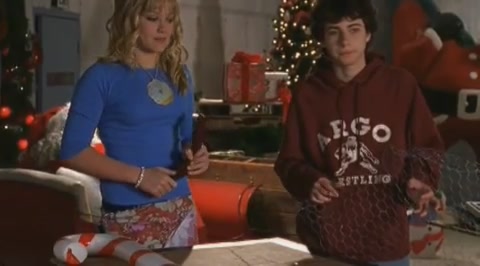 DailyDuff-dot-org_LizzieMcGuire-2x20XtremeXmas0625.jpg DailyDuff-dot-org_LizzieMcGuire-2x20XtremeXmas0625.jpg