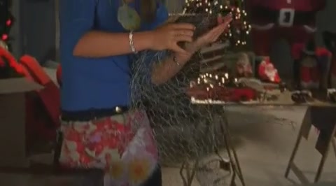 DailyDuff-dot-org_LizzieMcGuire-2x20XtremeXmas0670.jpg DailyDuff-dot-org_LizzieMcGuire-2x20XtremeXmas0670.jpg