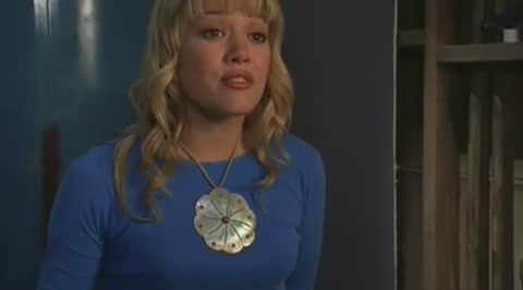 DailyDuff-dot-org_LizzieMcGuire-2x20XtremeXmas0970.jpg DailyDuff-dot-org_LizzieMcGuire-2x20XtremeXmas0970.jpg