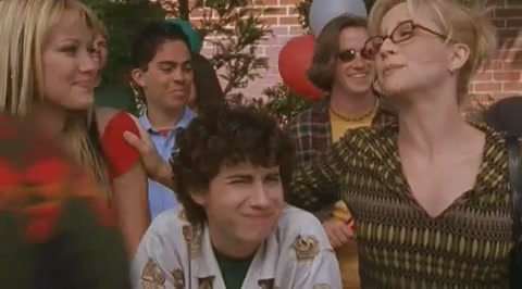 DailyDuff-dot-org_LizzieMcGuire-2x20XtremeXmas1012.jpg DailyDuff-dot-org_LizzieMcGuire-2x20XtremeXmas1012.jpg