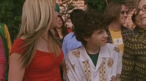 DailyDuff-dot-org_LizzieMcGuire-2x20XtremeXmas1055.jpg DailyDuff-dot-org_LizzieMcGuire-2x20XtremeXmas1055.jpg