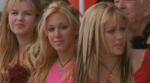 DailyDuff-dot-org_LizzieMcGuire-2x20XtremeXmas1102.jpg DailyDuff-dot-org_LizzieMcGuire-2x20XtremeXmas1102.jpg