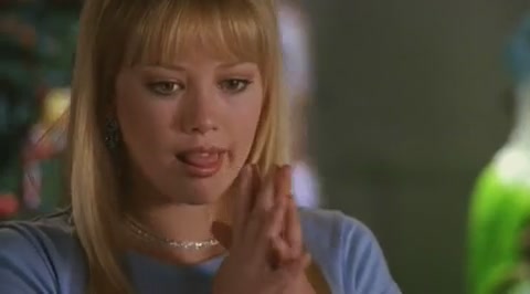 DailyDuff-dot-org_LizzieMcGuire-2x20XtremeXmas1205.jpg