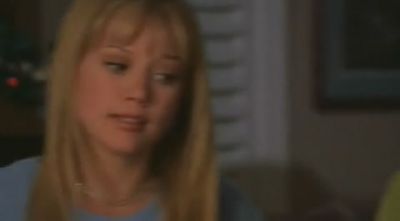 DailyDuff-dot-org_LizzieMcGuire-2x20XtremeXmas0529.jpg