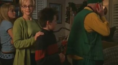 DailyDuff-dot-org_LizzieMcGuire-2x20XtremeXmas0544.jpg