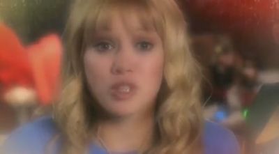 DailyDuff-dot-org_LizzieMcGuire-2x20XtremeXmas0774.jpg