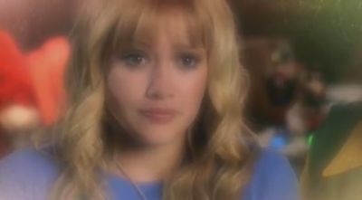 DailyDuff-dot-org_LizzieMcGuire-2x20XtremeXmas0786.jpg