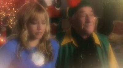 DailyDuff-dot-org_LizzieMcGuire-2x20XtremeXmas0800.jpg