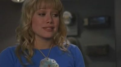 DailyDuff-dot-org_LizzieMcGuire-2x20XtremeXmas0942.jpg