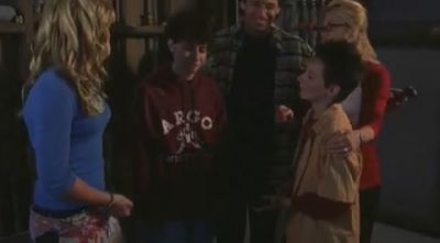 DailyDuff-dot-org_LizzieMcGuire-2x20XtremeXmas0983.jpg