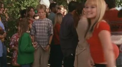 DailyDuff-dot-org_LizzieMcGuire-2x20XtremeXmas1061.jpg