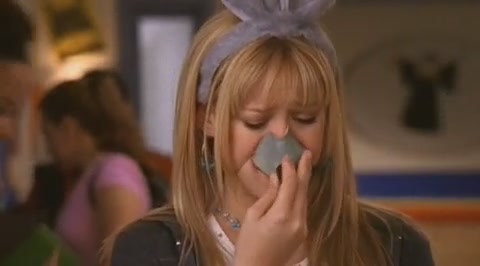 DailyDuff-dot-org_LizzieMcGuire-2x21LizziesEleven0143.jpg DailyDuff-dot-org_LizzieMcGuire-2x21LizziesEleven0143.jpg