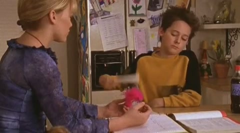 DailyDuff-dot-org_LizzieMcGuire-2x21LizziesEleven0389.jpg DailyDuff-dot-org_LizzieMcGuire-2x21LizziesEleven0389.jpg