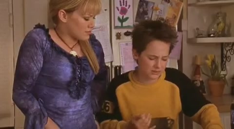 DailyDuff-dot-org_LizzieMcGuire-2x21LizziesEleven0428.jpg DailyDuff-dot-org_LizzieMcGuire-2x21LizziesEleven0428.jpg