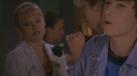 DailyDuff-dot-org_LizzieMcGuire-2x21LizziesEleven0563.jpg DailyDuff-dot-org_LizzieMcGuire-2x21LizziesEleven0563.jpg