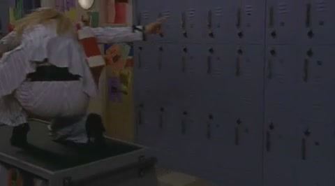 DailyDuff-dot-org_LizzieMcGuire-2x21LizziesEleven0840.jpg DailyDuff-dot-org_LizzieMcGuire-2x21LizziesEleven0840.jpg