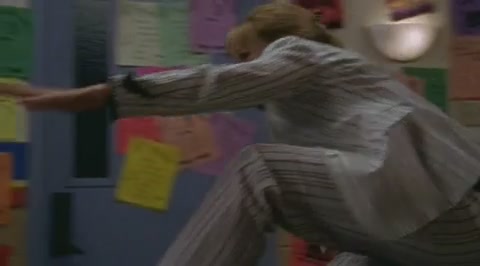 DailyDuff-dot-org_LizzieMcGuire-2x21LizziesEleven0844.jpg DailyDuff-dot-org_LizzieMcGuire-2x21LizziesEleven0844.jpg