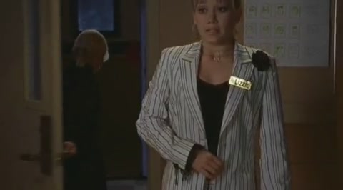 DailyDuff-dot-org_LizzieMcGuire-2x21LizziesEleven0983.jpg DailyDuff-dot-org_LizzieMcGuire-2x21LizziesEleven0983.jpg