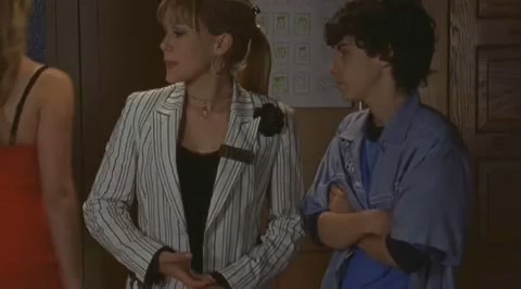 DailyDuff-dot-org_LizzieMcGuire-2x21LizziesEleven1040.jpg DailyDuff-dot-org_LizzieMcGuire-2x21LizziesEleven1040.jpg