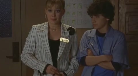 DailyDuff-dot-org_LizzieMcGuire-2x21LizziesEleven1046.jpg DailyDuff-dot-org_LizzieMcGuire-2x21LizziesEleven1046.jpg