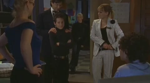 DailyDuff-dot-org_LizzieMcGuire-2x21LizziesEleven1115.jpg DailyDuff-dot-org_LizzieMcGuire-2x21LizziesEleven1115.jpg