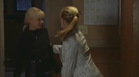 DailyDuff-dot-org_LizzieMcGuire-2x21LizziesEleven1120.jpg
