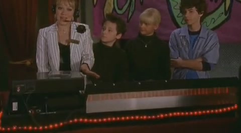 DailyDuff-dot-org_LizzieMcGuire-2x21LizziesEleven1142.jpg