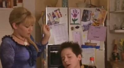 DailyDuff-dot-org_LizzieMcGuire-2x21LizziesEleven0421.jpg