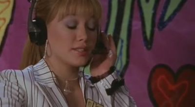 DailyDuff-dot-org_LizzieMcGuire-2x21LizziesEleven0663.jpg