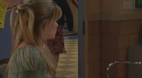 DailyDuff-dot-org_LizzieMcGuire-2x22DearLizzie0521.jpg DailyDuff-dot-org_LizzieMcGuire-2x22DearLizzie0521.jpg