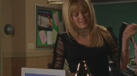 DailyDuff-dot-org_LizzieMcGuire-2x22DearLizzie1087.jpg