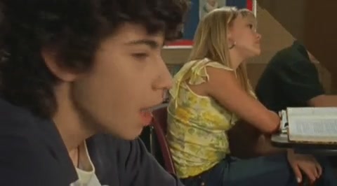 DailyDuff-dot-org_LizzieMcGuire-2x22DearLizzie1099.jpg DailyDuff-dot-org_LizzieMcGuire-2x22DearLizzie1099.jpg