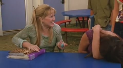 DailyDuff-dot-org_LizzieMcGuire-2x22DearLizzie1204.jpg DailyDuff-dot-org_LizzieMcGuire-2x22DearLizzie1204.jpg