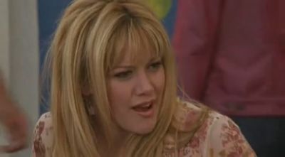 DailyDuff-dot-org_LizzieMcGuire-2x22DearLizzie0199.jpg