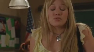 DailyDuff-dot-org_LizzieMcGuire-2x22DearLizzie0585.jpg