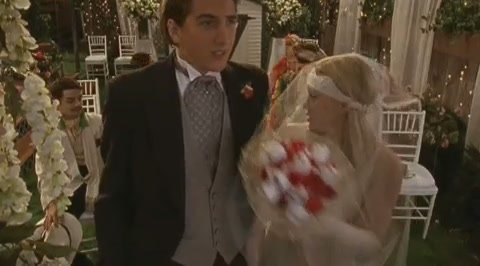 DailyDuff-dot-org_LizzieMcGuire-2x23Clue-Less0030.jpg