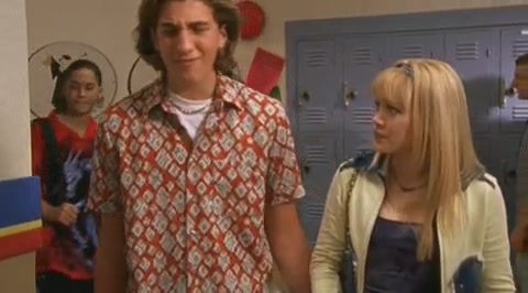 DailyDuff-dot-org_LizzieMcGuire-2x23Clue-Less0116.jpg