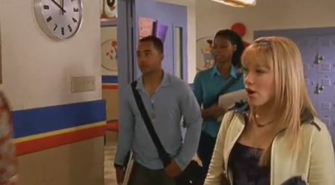 DailyDuff-dot-org_LizzieMcGuire-2x23Clue-Less0144.jpg