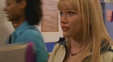 DailyDuff-dot-org_LizzieMcGuire-2x23Clue-Less0146.jpg