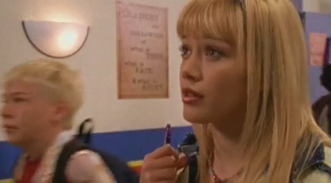 DailyDuff-dot-org_LizzieMcGuire-2x23Clue-Less0149.jpg