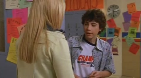 DailyDuff-dot-org_LizzieMcGuire-2x23Clue-Less0282.jpg