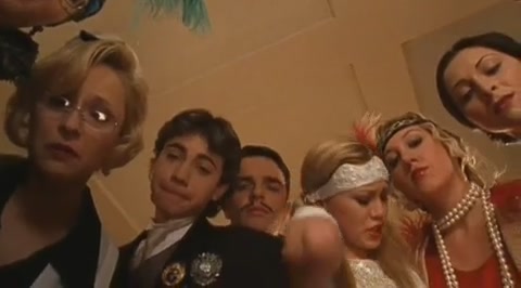 DailyDuff-dot-org_LizzieMcGuire-2x23Clue-Less0406.jpg