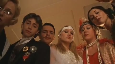 DailyDuff-dot-org_LizzieMcGuire-2x23Clue-Less0411.jpg
