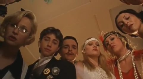 DailyDuff-dot-org_LizzieMcGuire-2x23Clue-Less0412.jpg