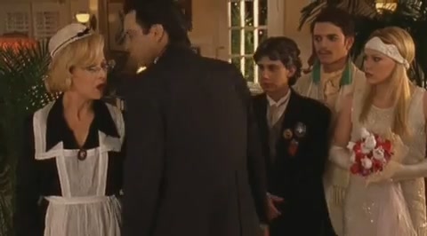 DailyDuff-dot-org_LizzieMcGuire-2x23Clue-Less0428.jpg