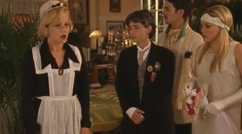DailyDuff-dot-org_LizzieMcGuire-2x23Clue-Less0434.jpg